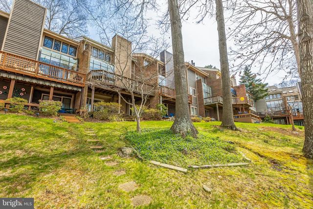11030 THRUSH RIDGE RD, Reston, VA 20191
