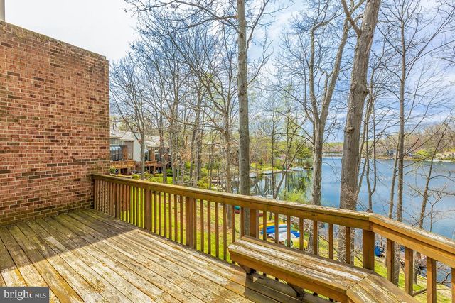 11030 THRUSH RIDGE RD, Reston, VA 20191
