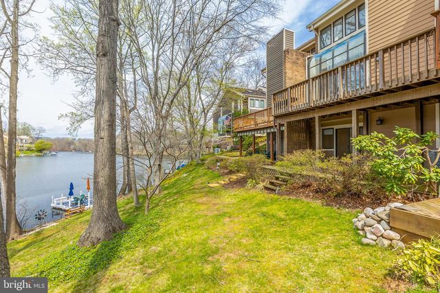 11030 THRUSH RIDGE RD, Reston, VA 20191
