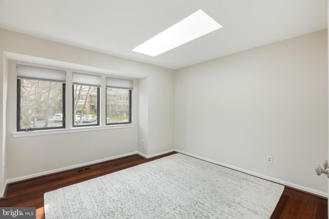11030 THRUSH RIDGE RD, Reston, VA 20191