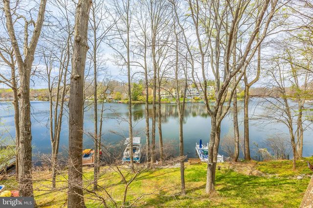 11030 THRUSH RIDGE RD, Reston, VA 20191