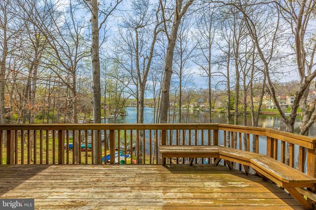 11030 THRUSH RIDGE RD, Reston, VA 20191