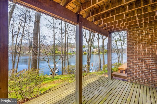 11030 THRUSH RIDGE RD, Reston, VA 20191