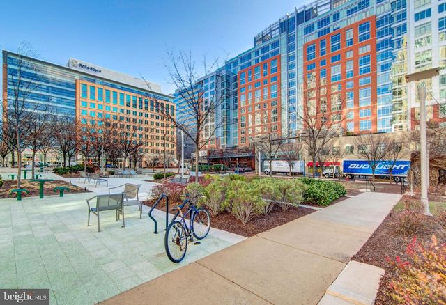11030 THRUSH RIDGE RD, Reston, VA 20191