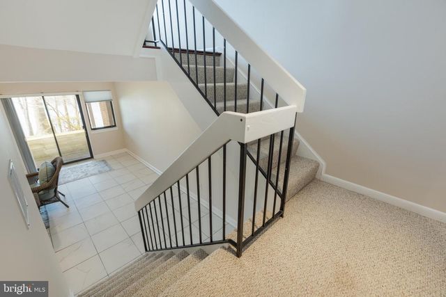 11030 THRUSH RIDGE RD, Reston, VA 20191