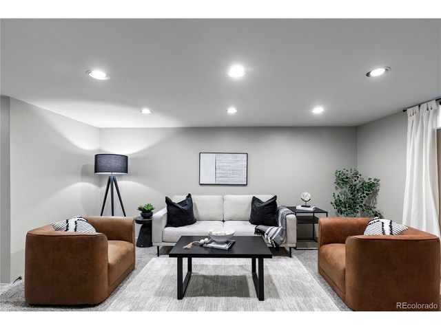 5979 S Windermere St, Littleton, CO 80120