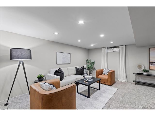 5979 S Windermere St, Littleton, CO 80120
