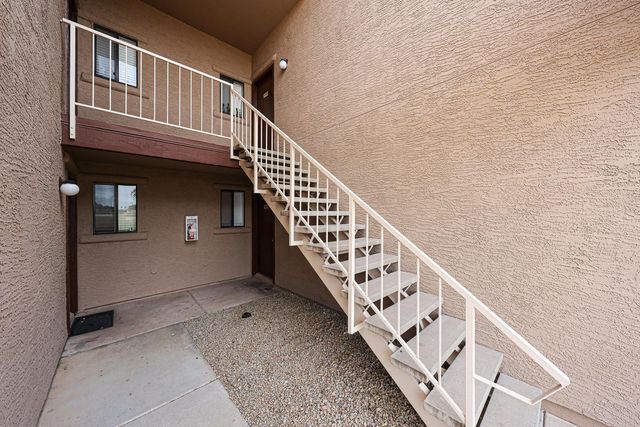 5757 W Eugie Avenue Unit 1038, Glendale, AZ 85304