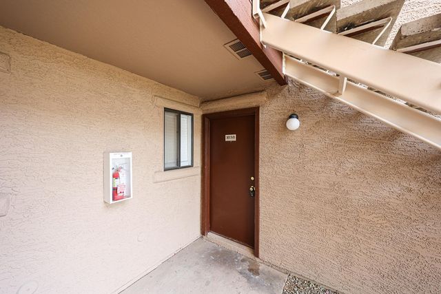 5757 W Eugie Avenue Unit 1038, Glendale, AZ 85304