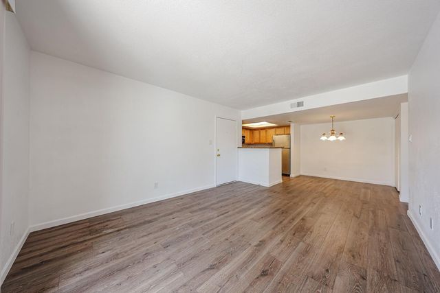 5757 W Eugie Avenue Unit 1038, Glendale, AZ 85304