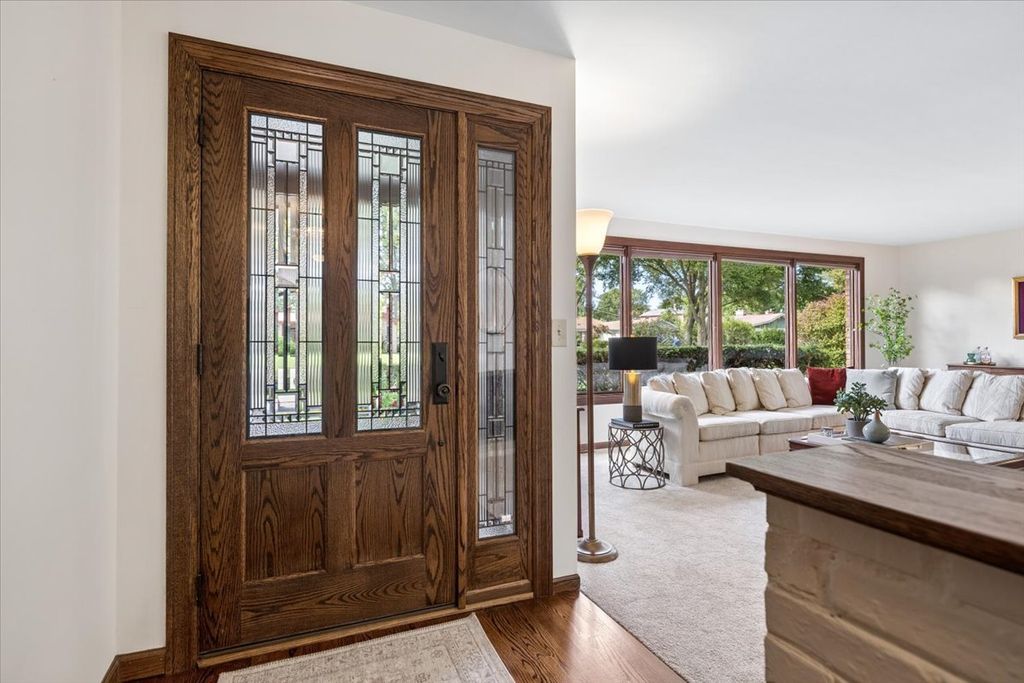 9617 Keystone Avenue, Skokie, IL 60076 — photo 3