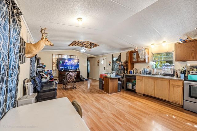 401 Dunnam Avenue, Cleveland, TX 77327