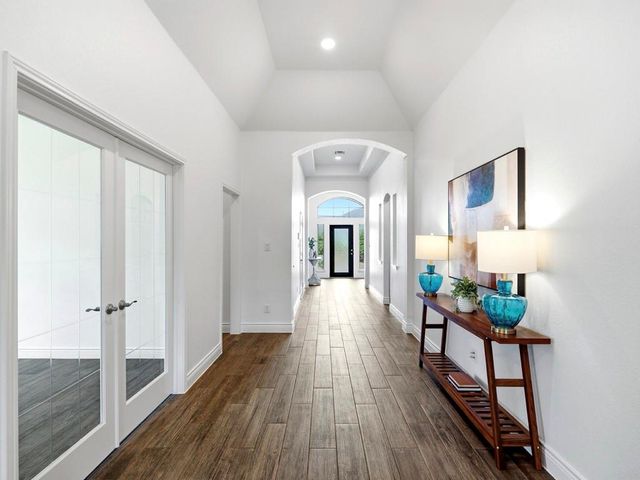 109 Lake Spring CIR, Georgetown, TX 78633