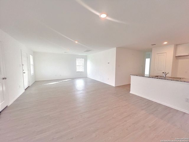 6623 Whirling Path, San Antonio, TX 78253