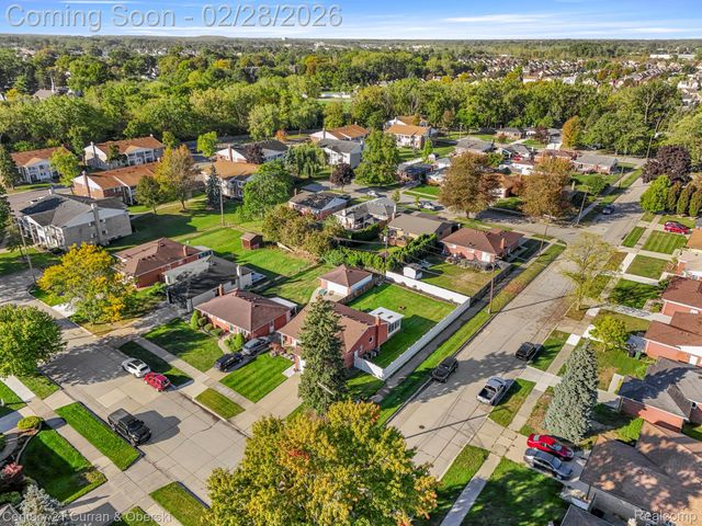 11306 Lenoir Street, Allen Park, MI 48101