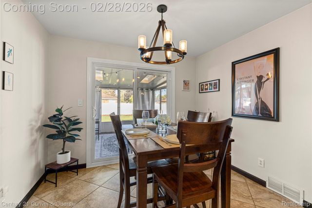 11306 Lenoir Street, Allen Park, MI 48101