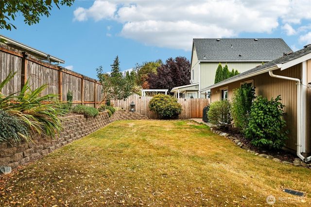 9626 65th Drive NE, Marysville, WA 98270