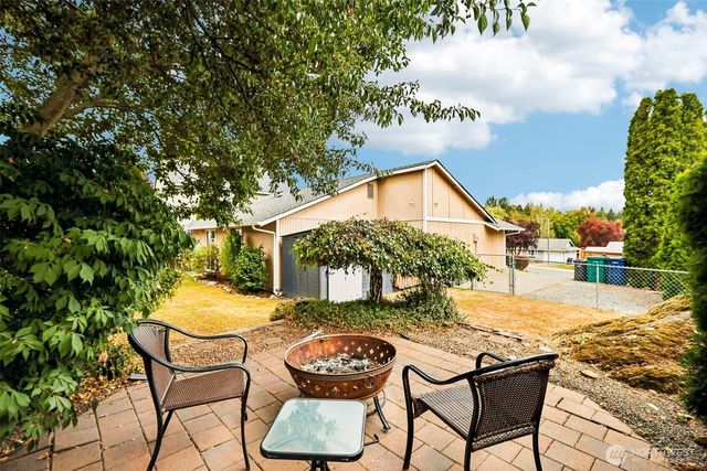 9626 65th Drive NE, Marysville, WA 98270