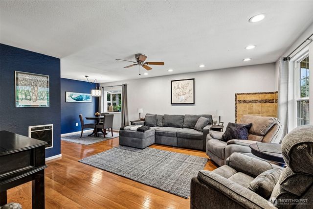 9626 65th Drive NE, Marysville, WA 98270