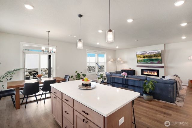 4716 W Thrush Street, Moses Lake, WA 98837