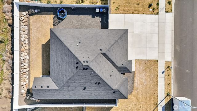 4716 W Thrush Street, Moses Lake, WA 98837