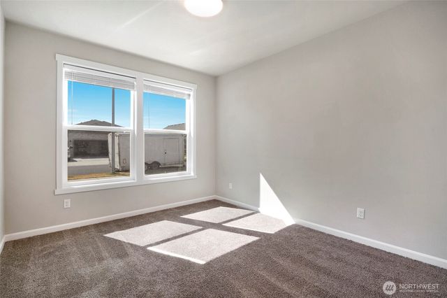 4716 W Thrush Street, Moses Lake, WA 98837