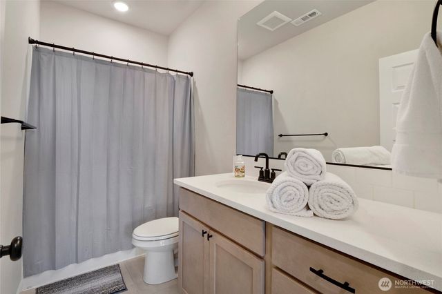 4716 W Thrush Street, Moses Lake, WA 98837