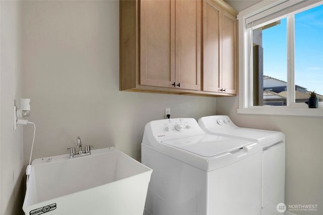 4716 W Thrush Street, Moses Lake, WA 98837