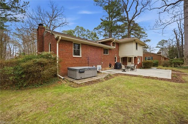 138 Milstead RD, Newport News, VA 23606