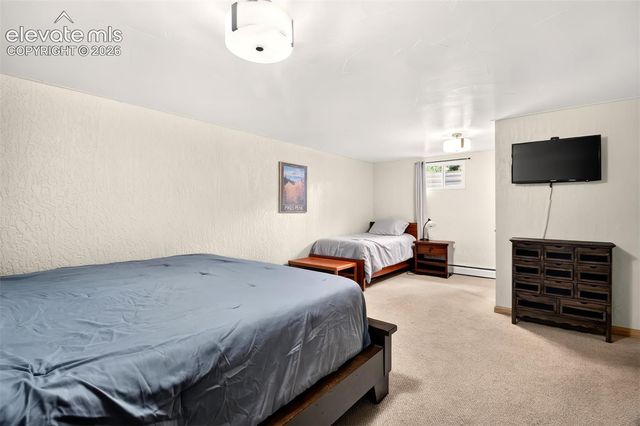 1224 E High Point Lane, Colorado Springs, CO 80904
