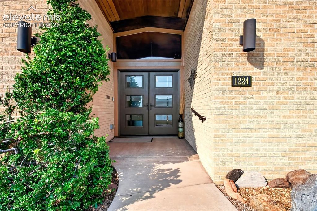1224 E High Point Lane, Colorado Springs, CO 80904 — photo 5