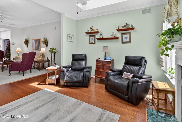 11 Tuscana Court, Manchester, NJ 08759