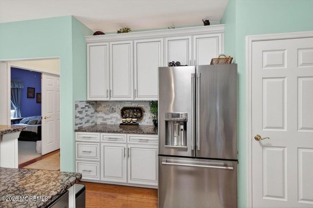 11 Tuscana Court, Manchester, NJ 08759