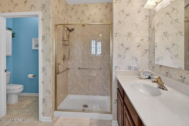 11 Tuscana Court, Manchester, NJ 08759