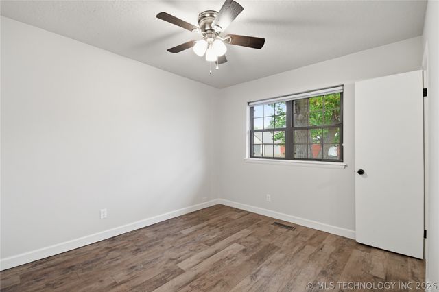 4650 S 86th East Avenue, Tulsa, OK 74145