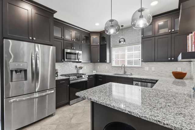 1012 Heathfield Cir, Brentwood, TN 37027