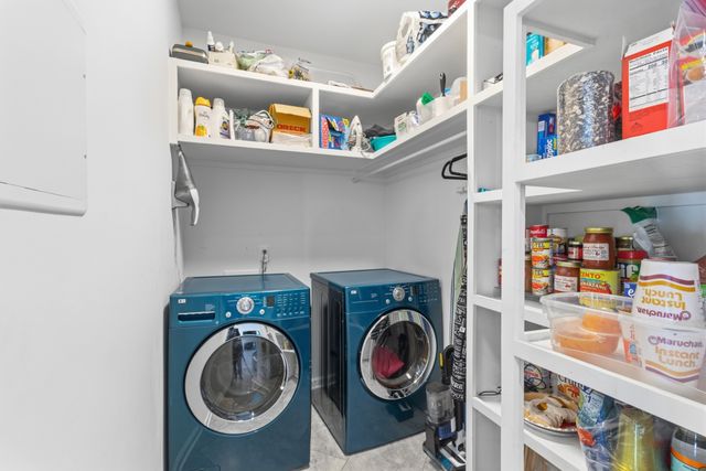 1012 Heathfield Cir, Brentwood, TN 37027
