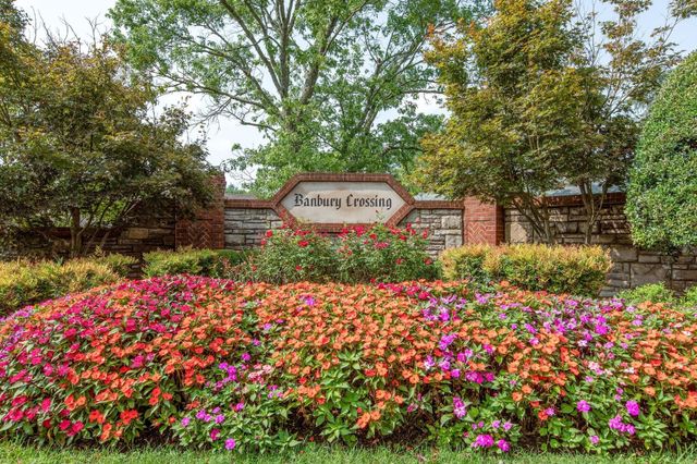 1012 Heathfield Cir, Brentwood, TN 37027