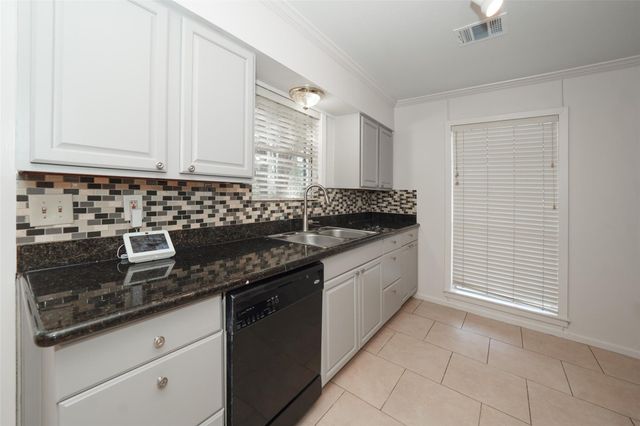 9519 Val Verde Street, Houston, TX 77063