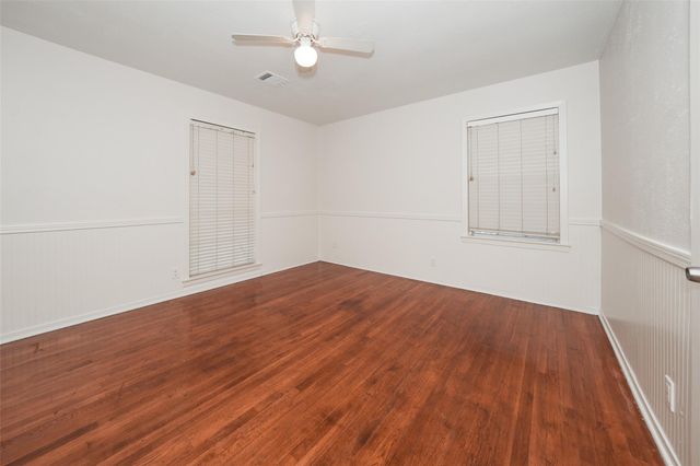 9519 Val Verde Street, Houston, TX 77063