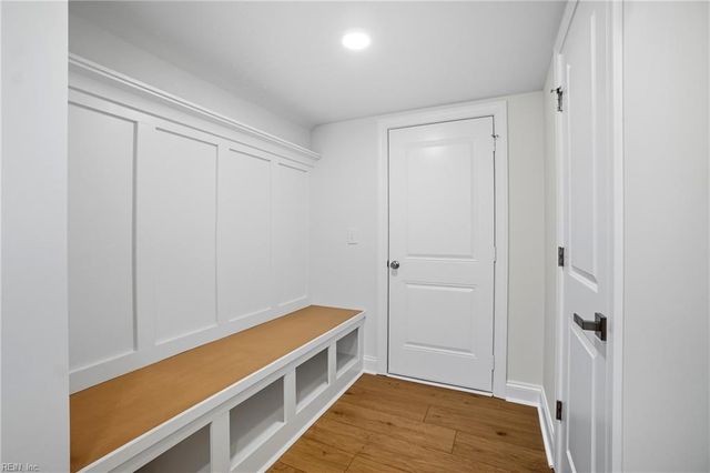 345 Ewell LN, Chesapeake, VA 23322