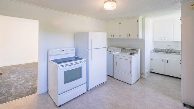 758 Weston Andover Road, Andover, VT 05143