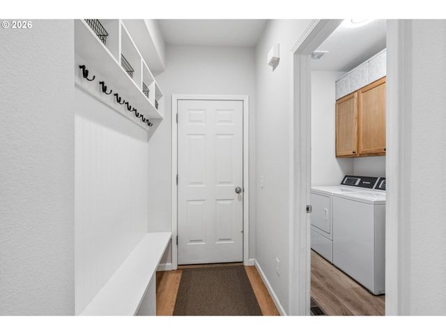 28680 Se ASH TREE Pl, Boring, OR 97009