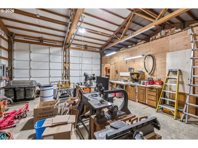 28680 Se ASH TREE Pl, Boring, OR 97009
