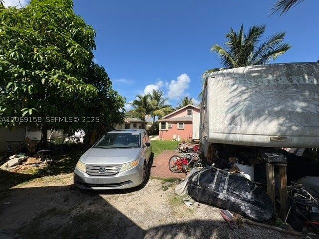 8044 NW 1st Pl, Miami, FL 33150
