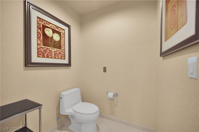 135 East Harmon Avenue 2814, Las Vegas, NV 89109