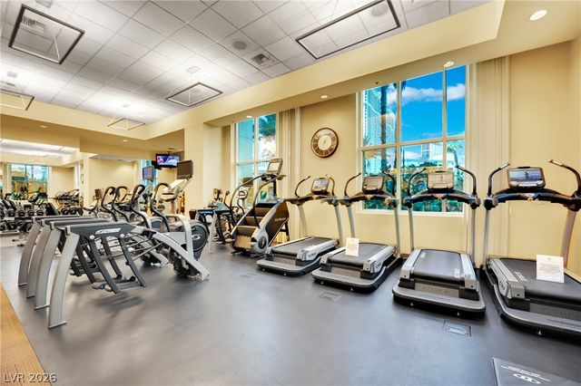 135 East Harmon Avenue 2814, Las Vegas, NV 89109