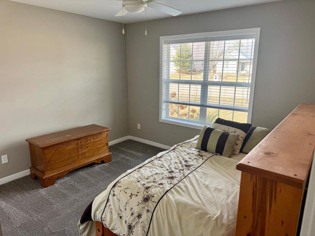 4350 Huntinghorne Drive, Janesville, WI 53546