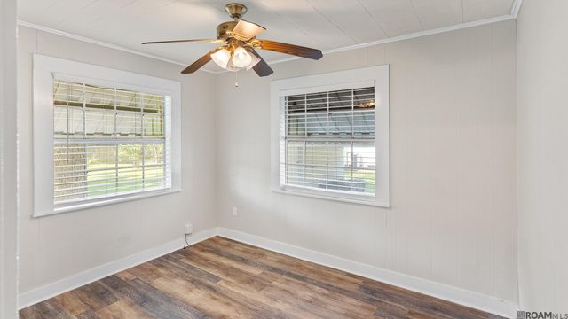 759 Avenue D, Port Allen, LA 70767