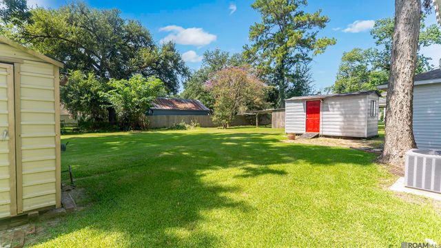 759 Avenue D, Port Allen, LA 70767